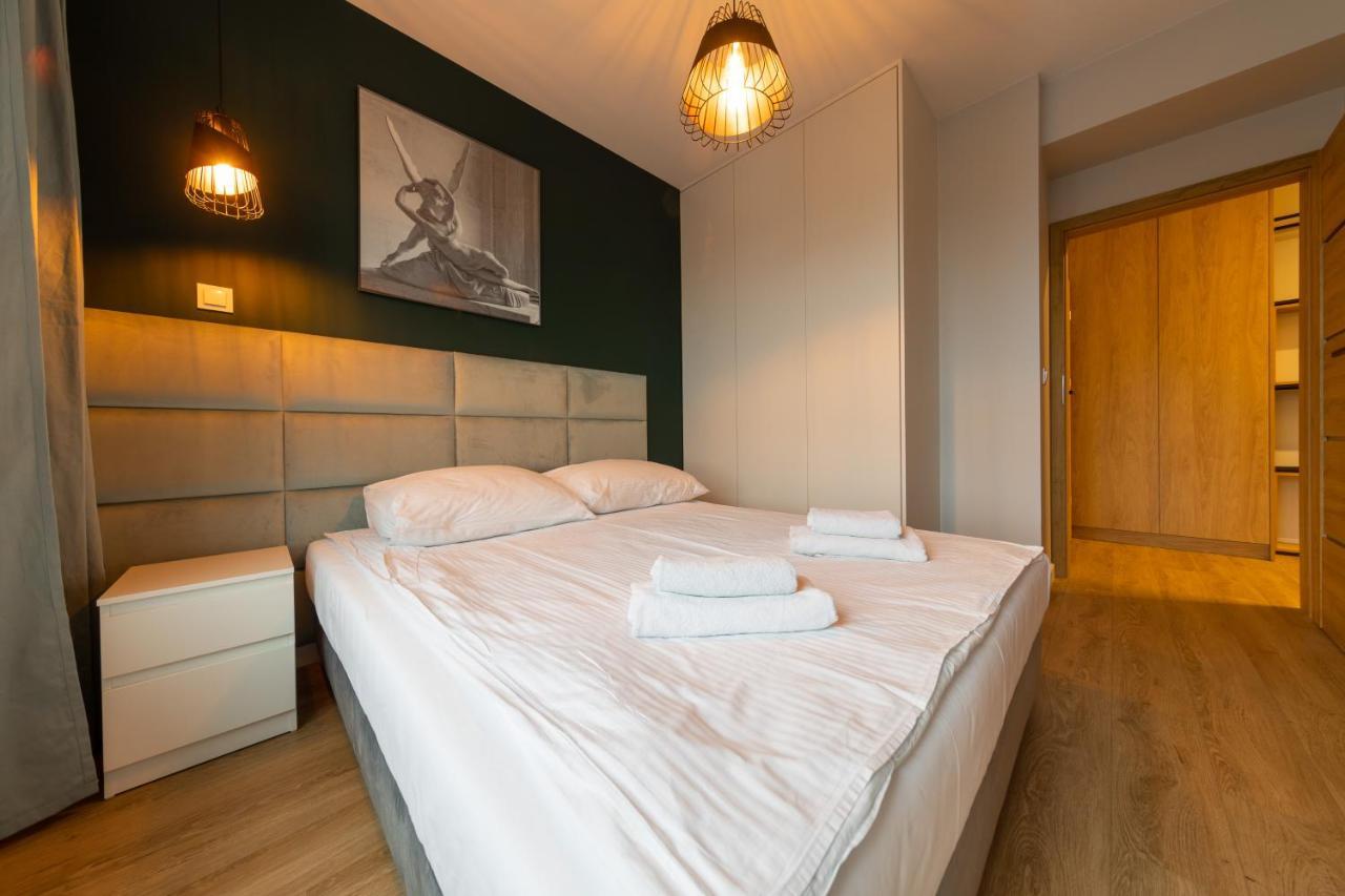 Apartament Luxury Two-Bedroom 비아위스토크 외부 사진