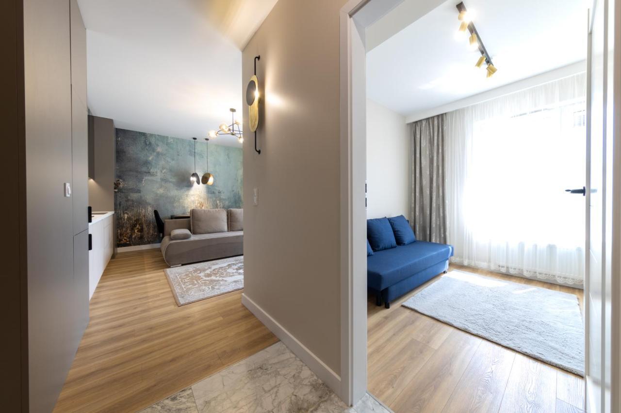 Apartament Luxury Two-Bedroom 비아위스토크 외부 사진