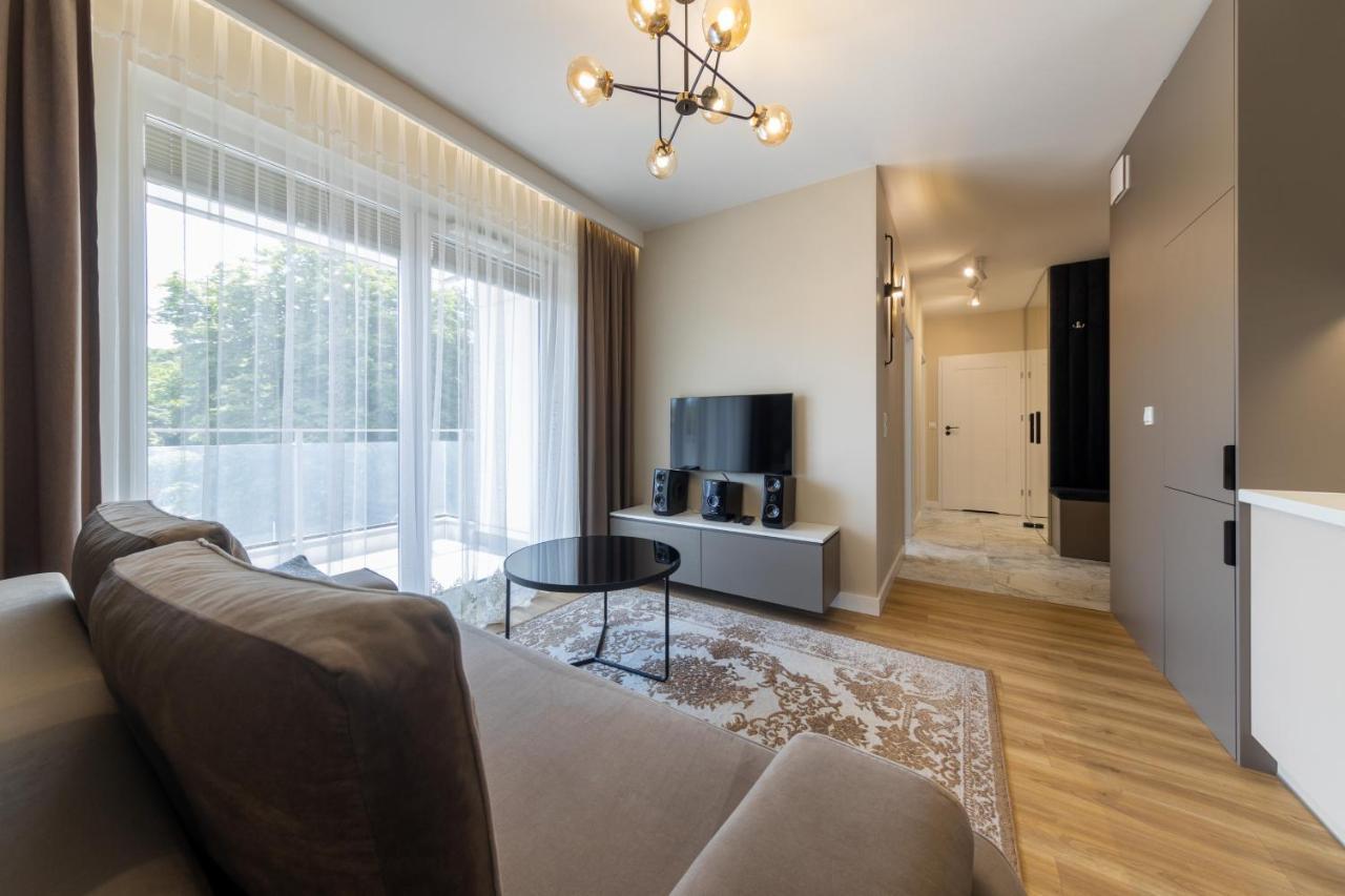 Apartament Luxury Two-Bedroom 비아위스토크 외부 사진